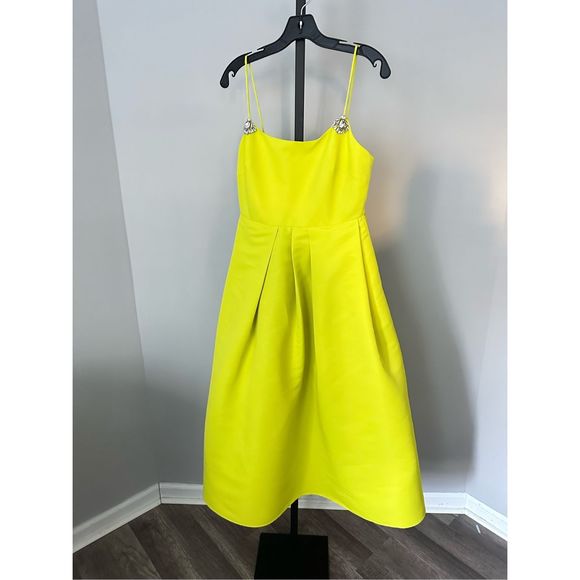 Sachin & Babi Audra Dress - Chartreuse - Picture 7 of 15